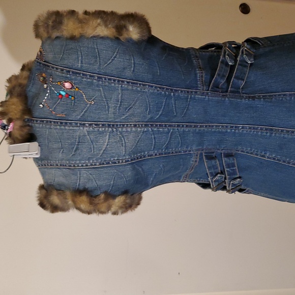 Allen B. Flash $109 - Picture 5 of 10